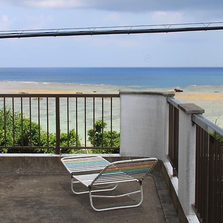 Amami Long Beach Luaran gambar