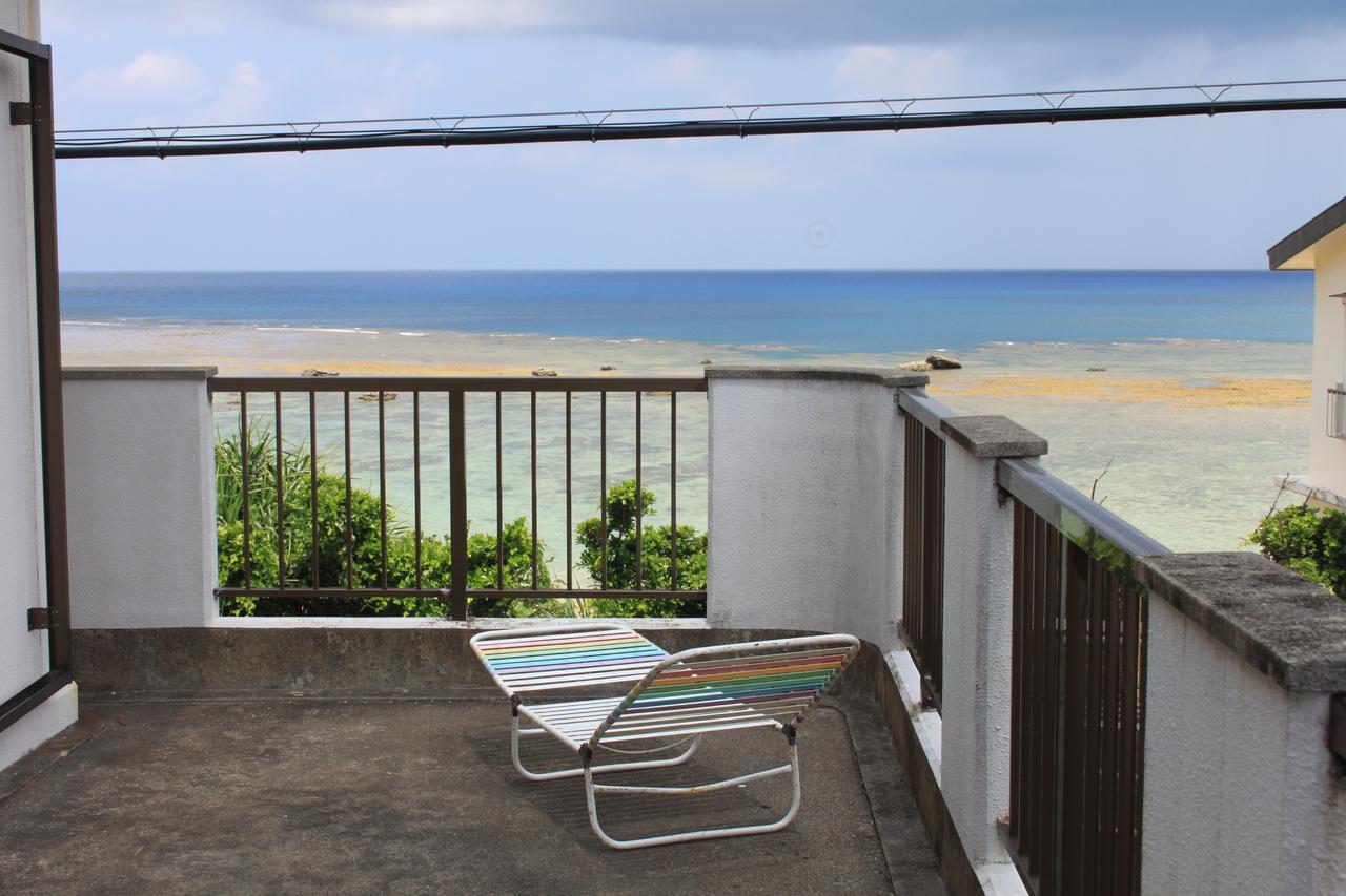 Amami Long Beach Luaran gambar